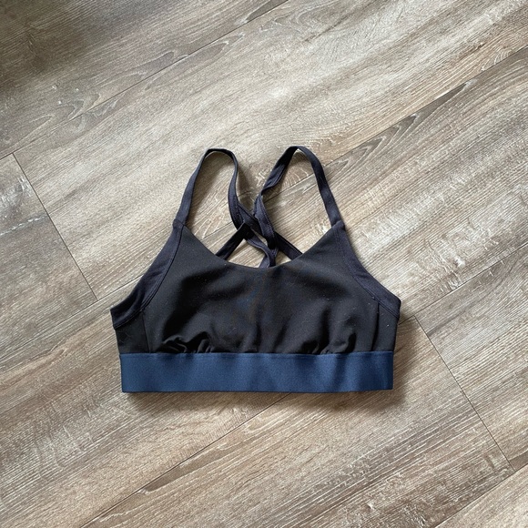 NORTH FACE SPORTS BRA (XS) - Picture 1 of 4
